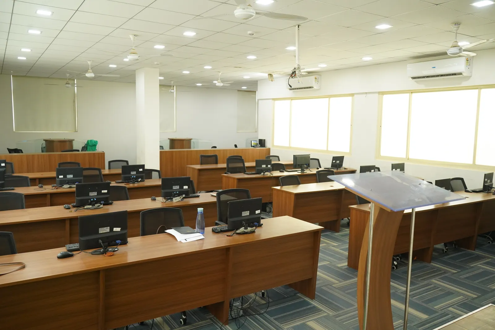 Computer workstations